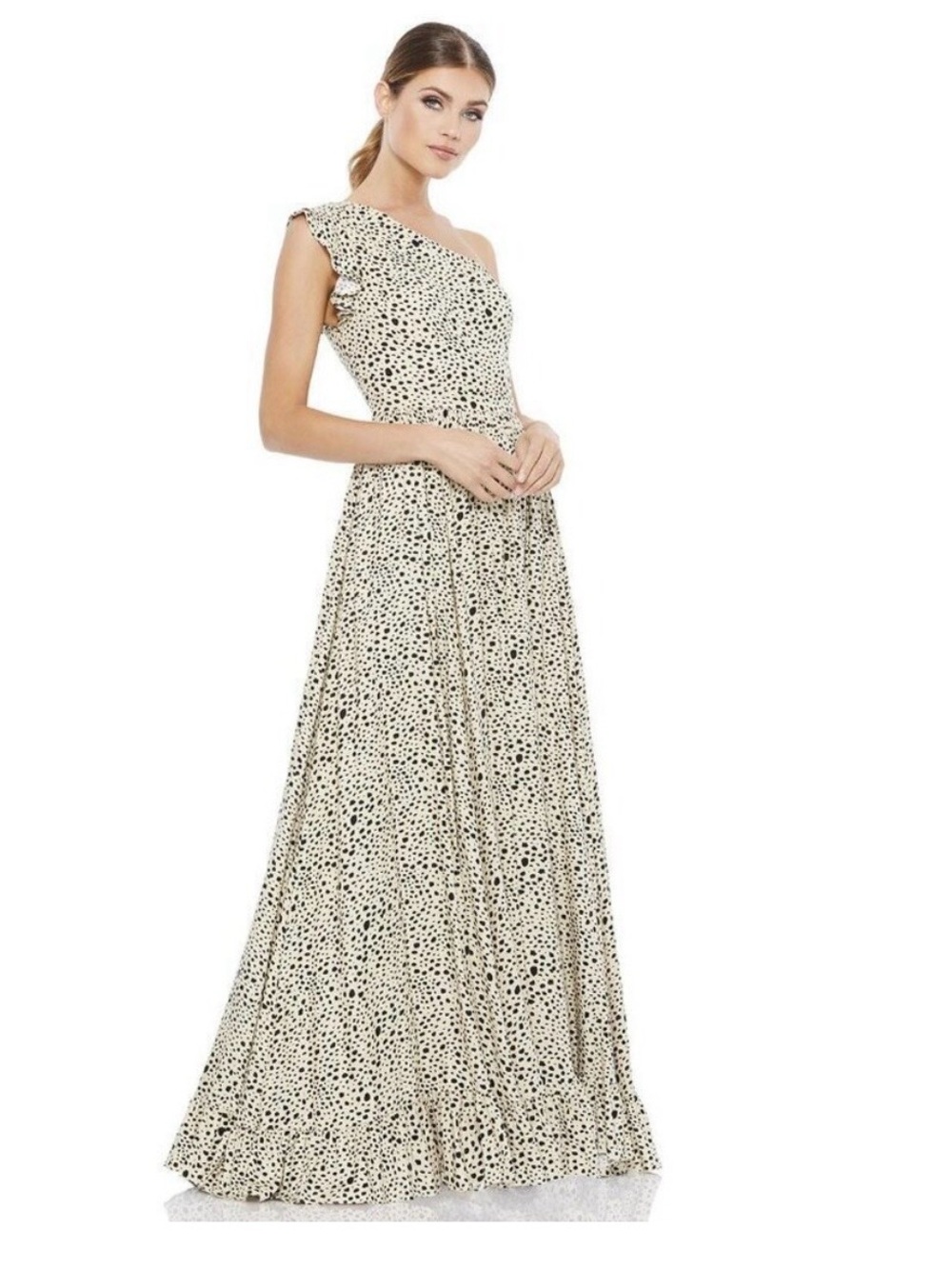 Mac Duggal